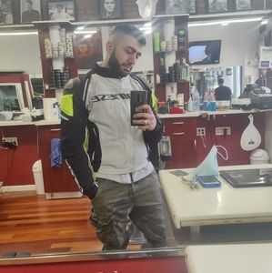 Meet your Posher, Eddie